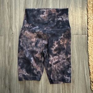 Lululemon high waist bike short